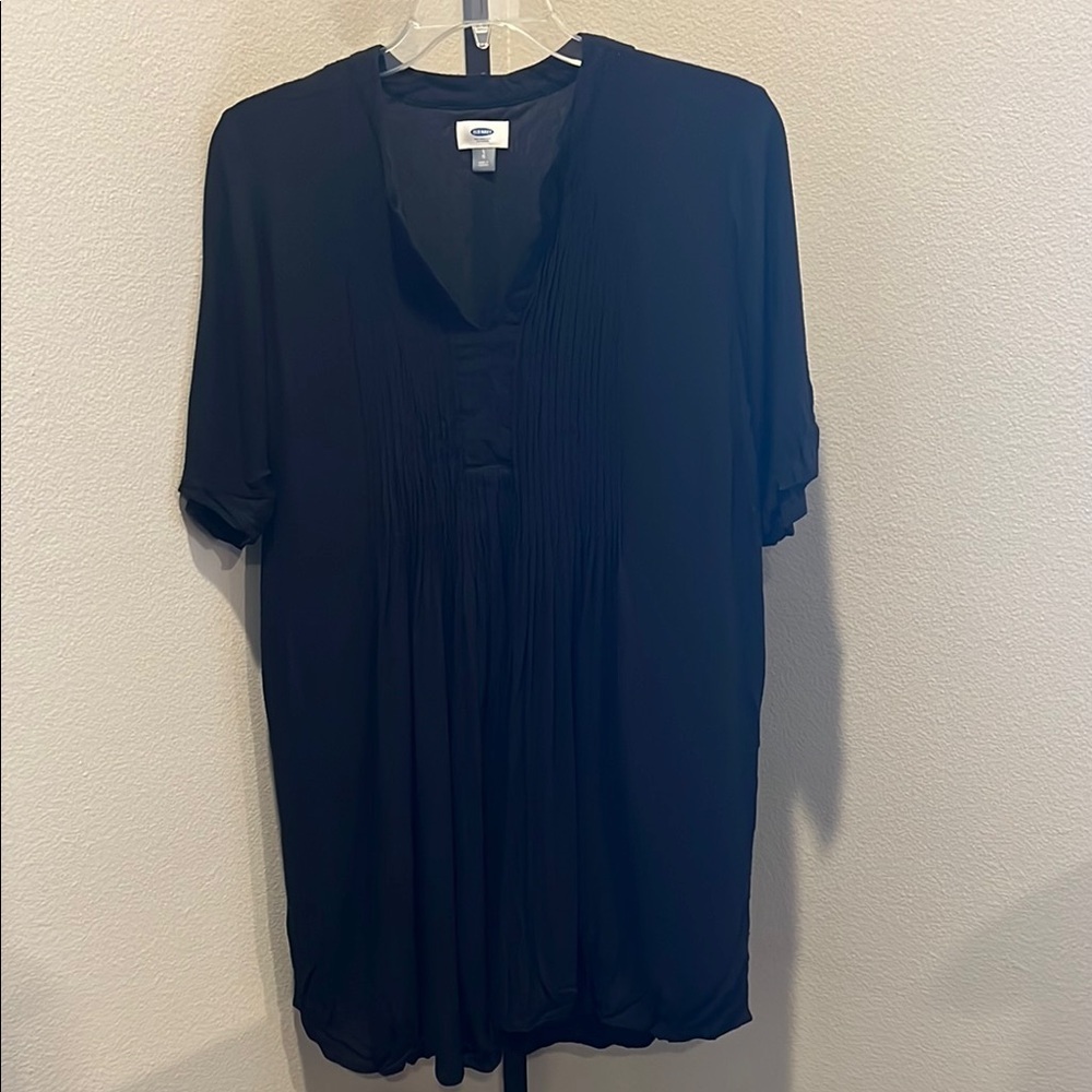 Old Navy Black Short Sleeve dress